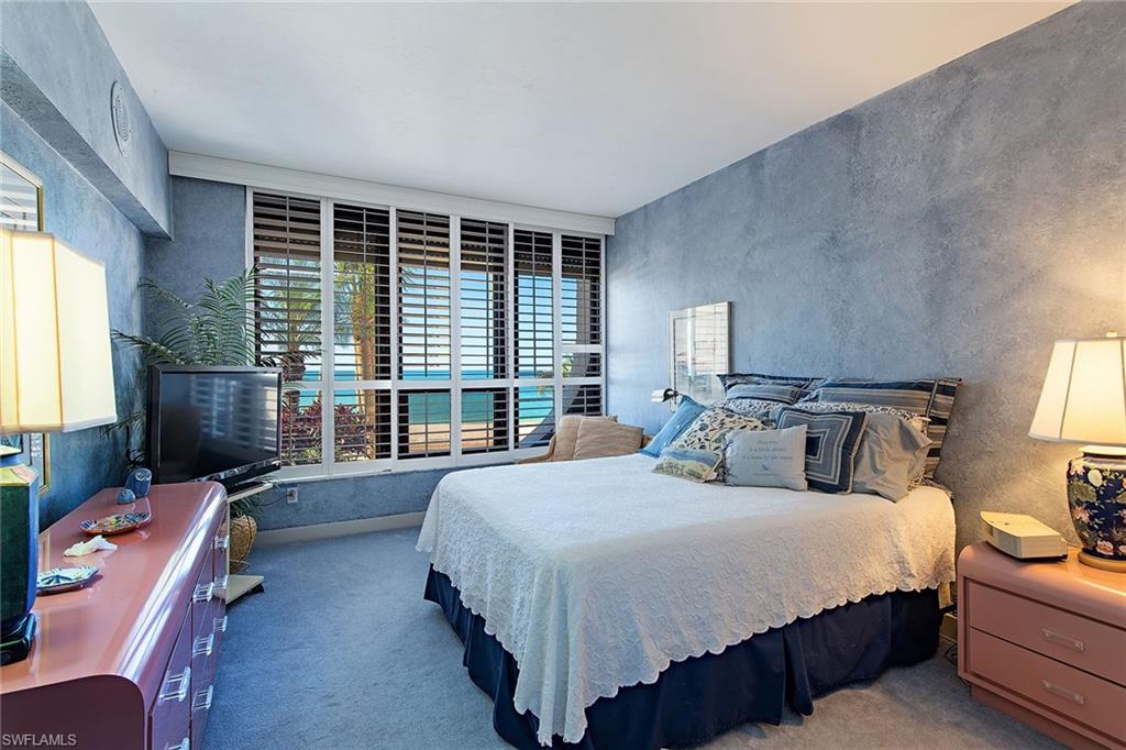 PARK PLAZA - Residential