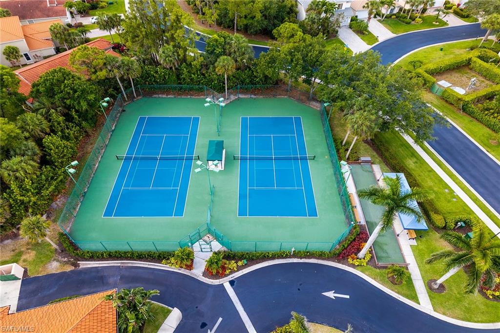 THE SHORES - Residential