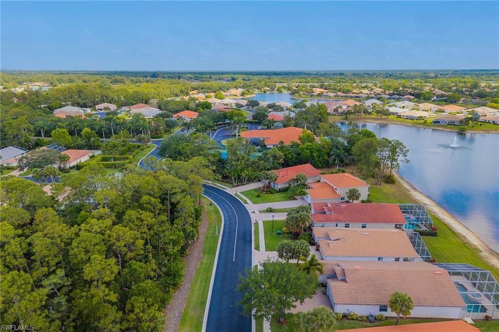 THE SHORES - Residential