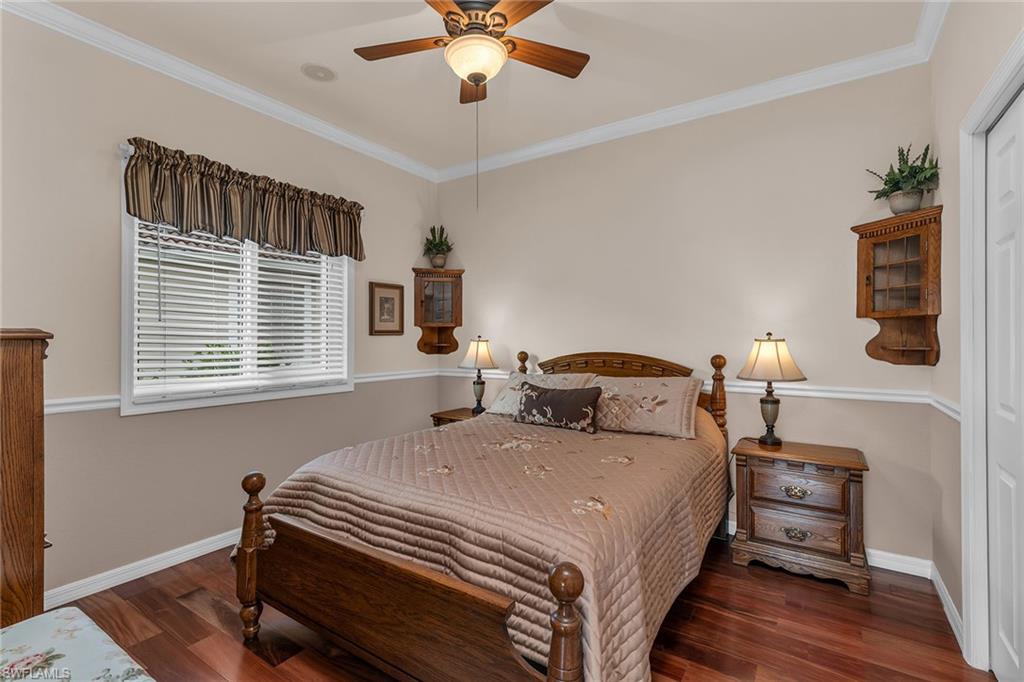 THE SHORES - Residential