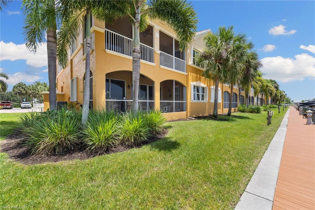 BLUE WATER - Residential