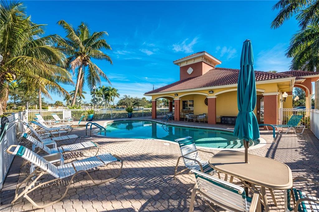 BLUE WATER - Residential