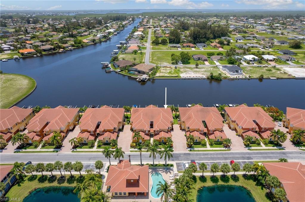 BLUE WATER - Residential