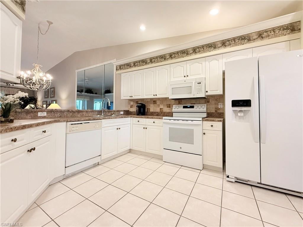 8580 Naples Heritage DR 621