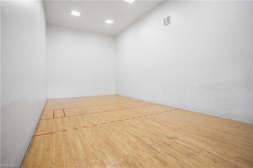 FAIRWAY PRESERVE - Residential