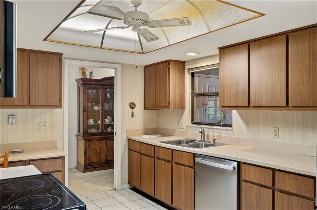 WHISKEY CREEK VILLAGE GREEN - Residential