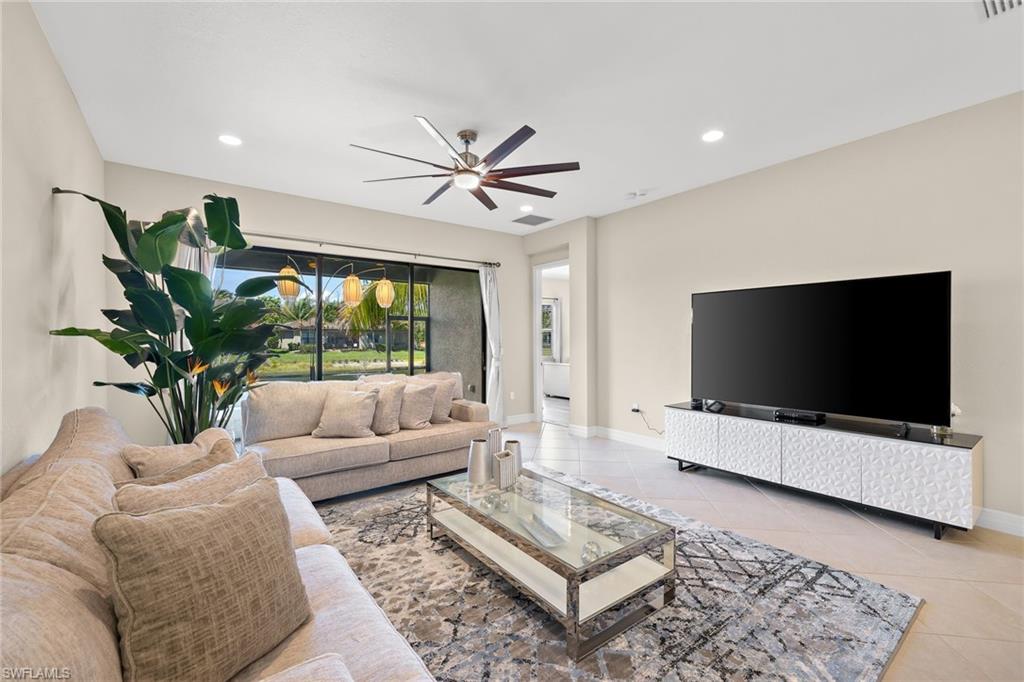 MARBELLA ISLES - Residential