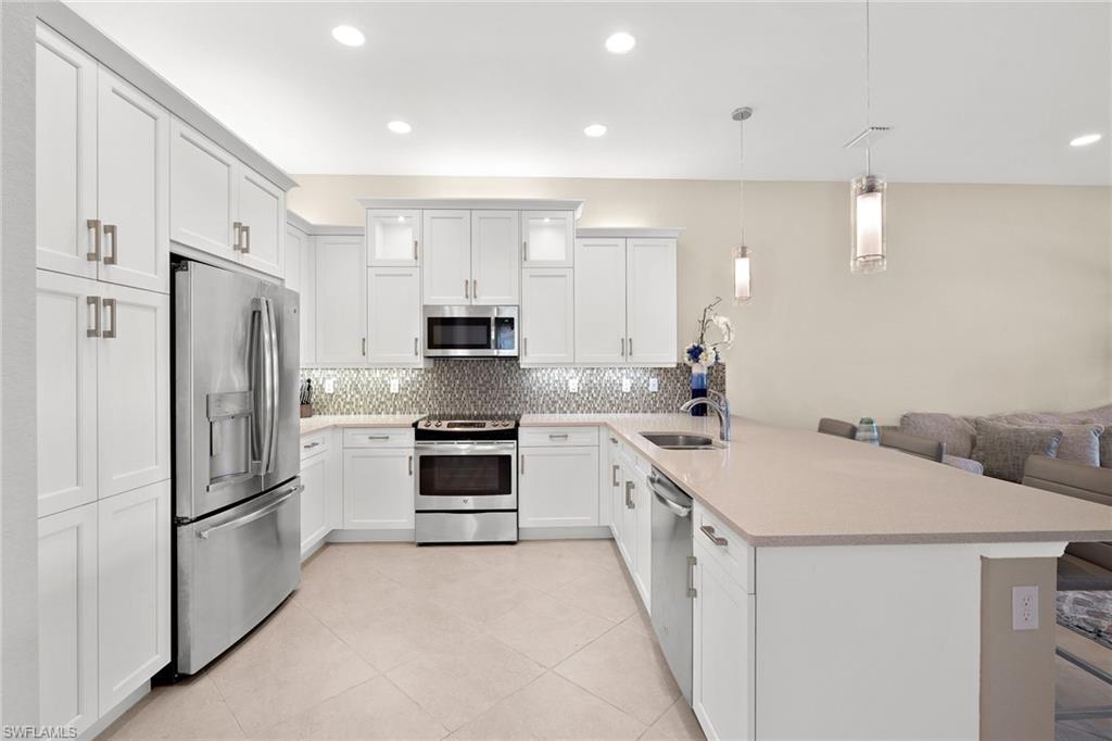 MARBELLA ISLES - Residential