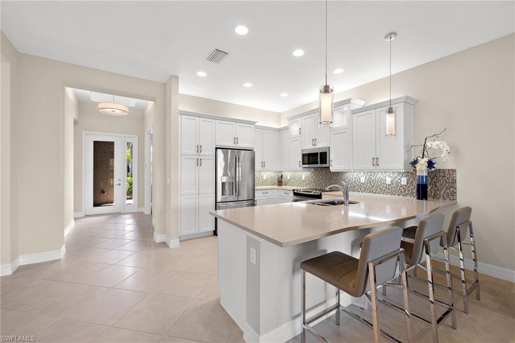 MARBELLA ISLES - Residential