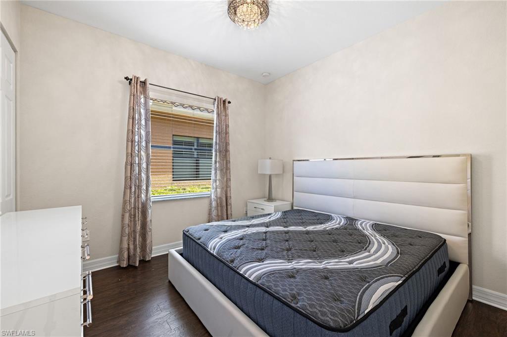 MARBELLA ISLES - Residential