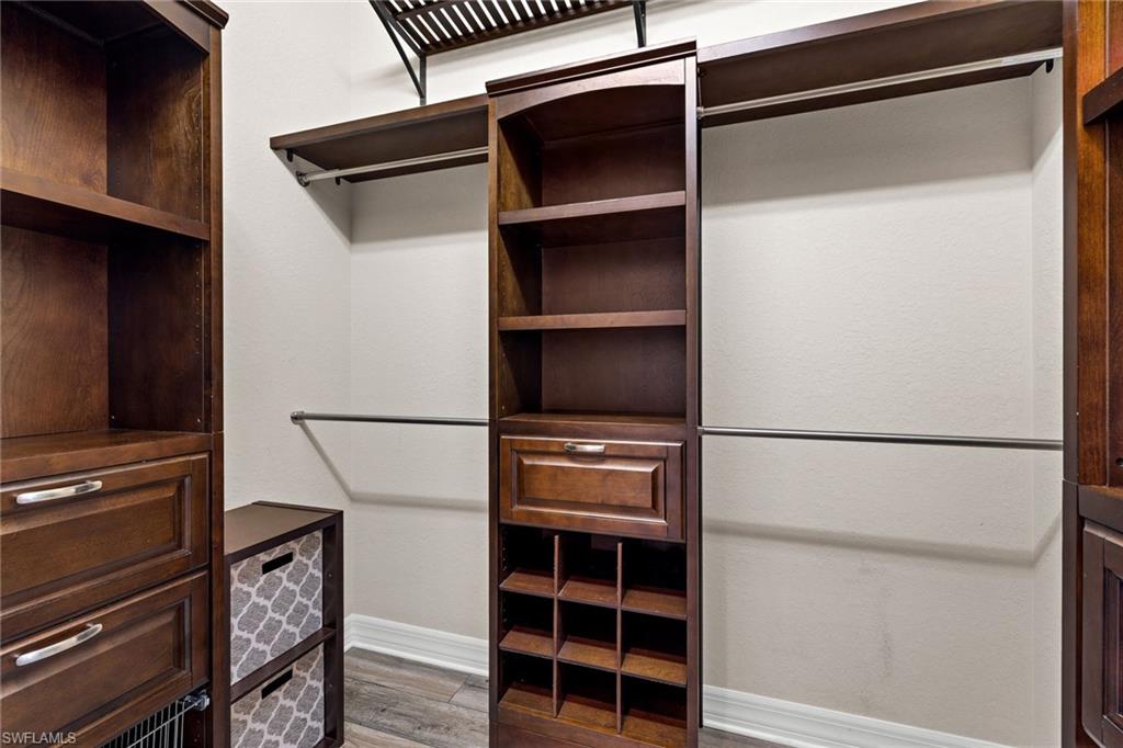 MARBELLA ISLES - Residential