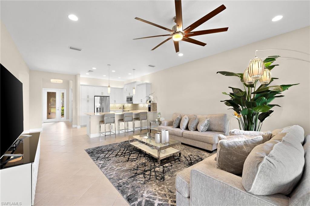 MARBELLA ISLES - Residential