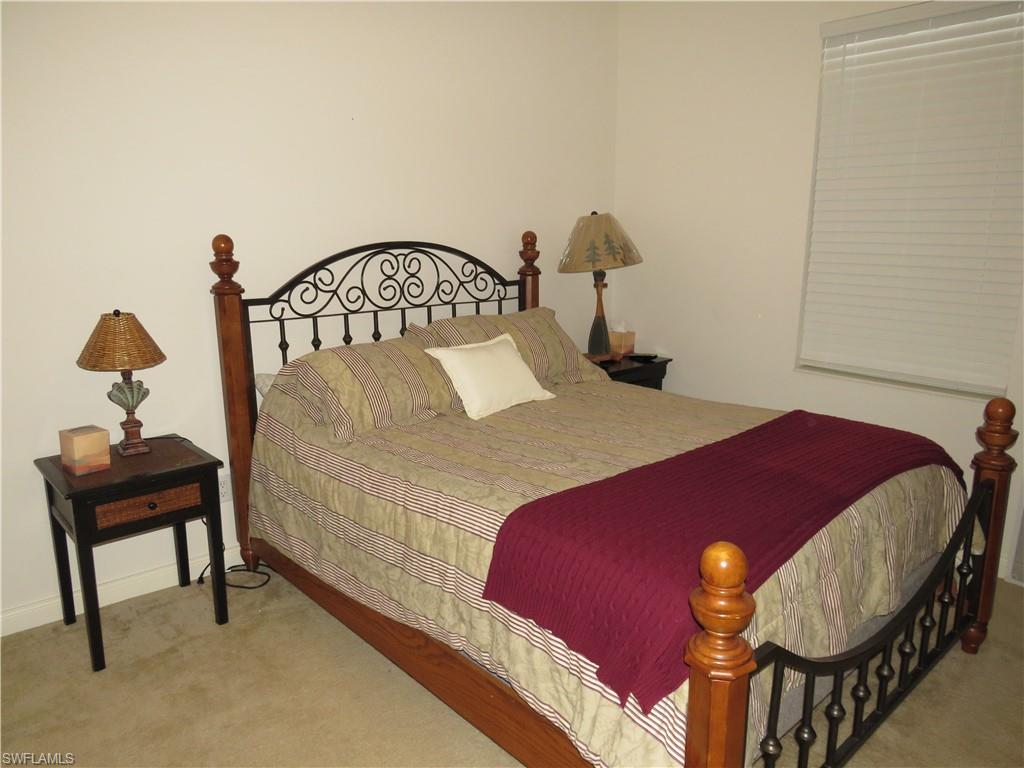 ISLAND WALK - Residential Lease