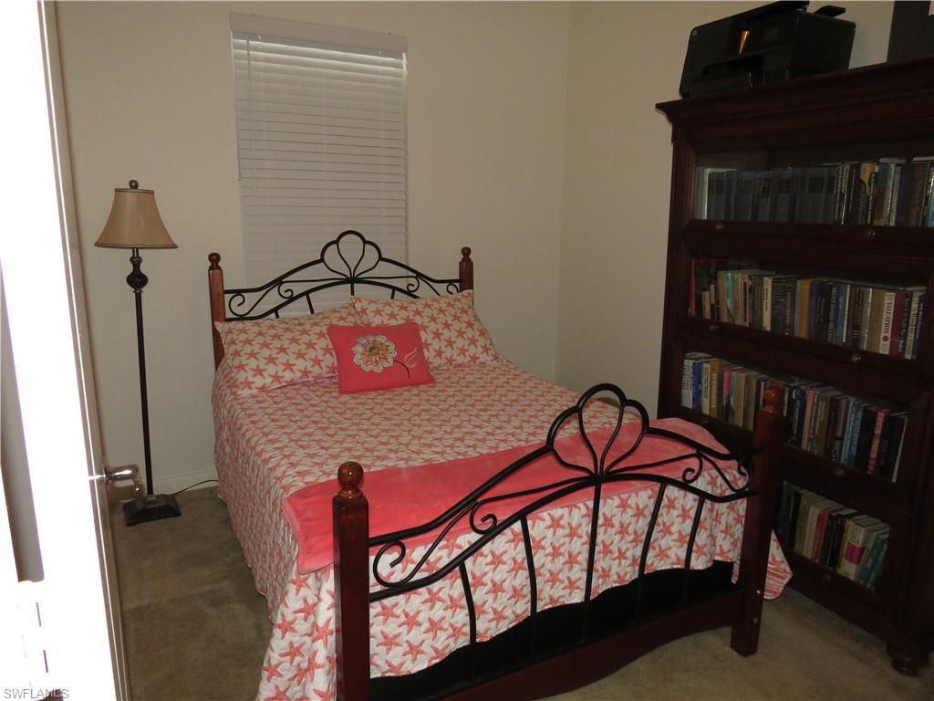 ISLAND WALK - Residential Lease