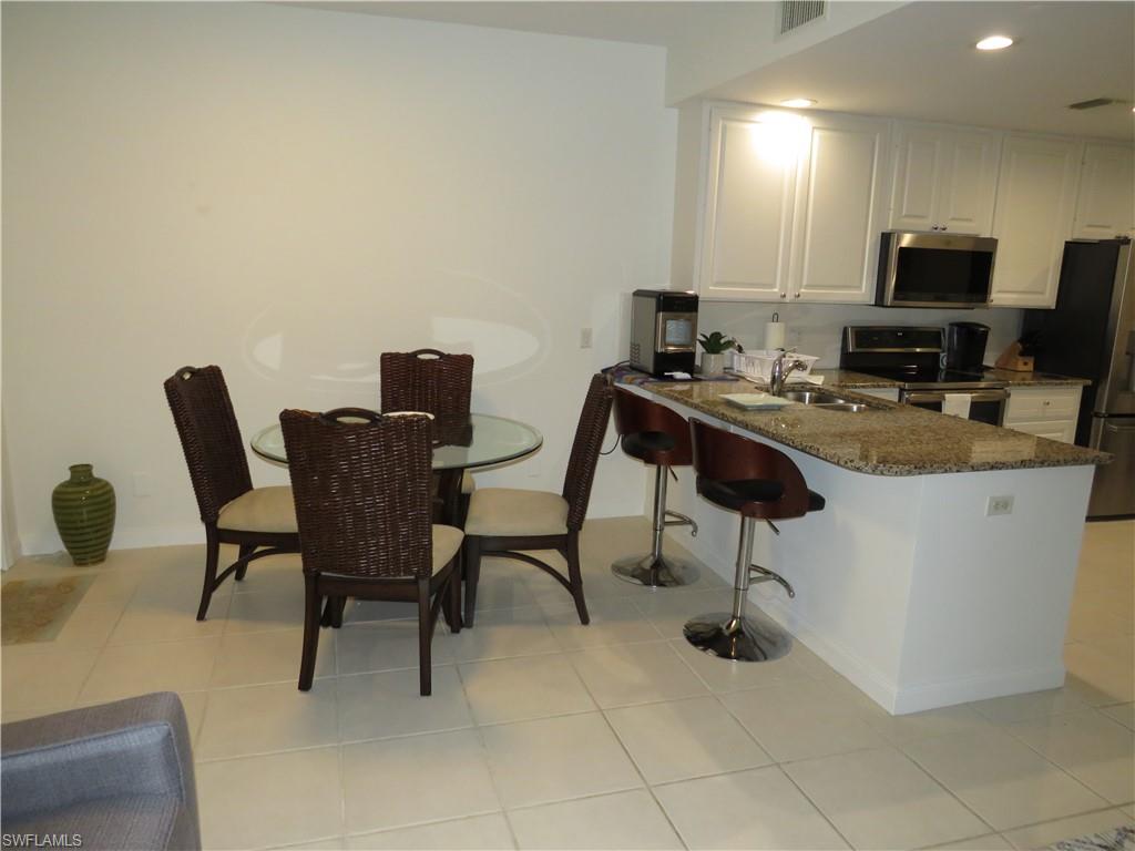 ISLAND WALK - Residential Lease