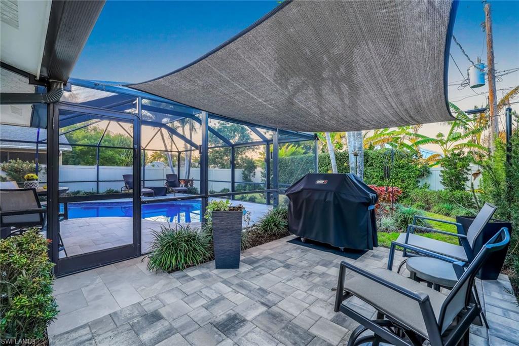 NAPLES PARK - Residential