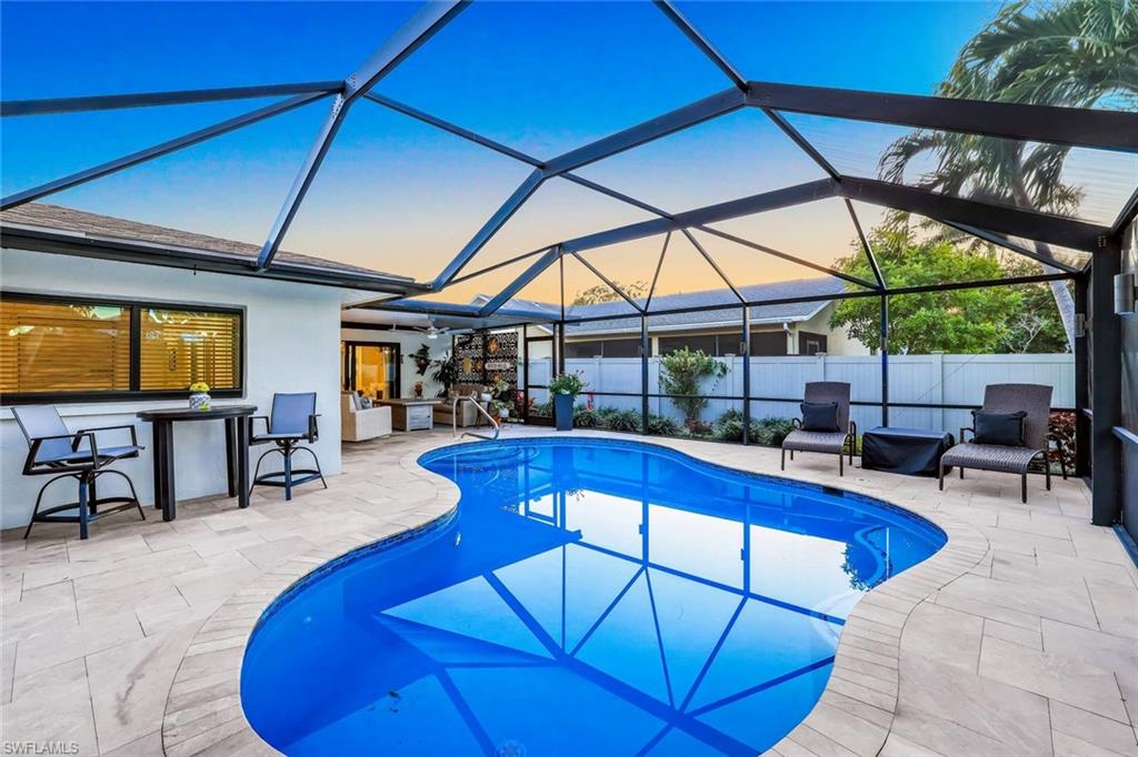 NAPLES PARK - Residential