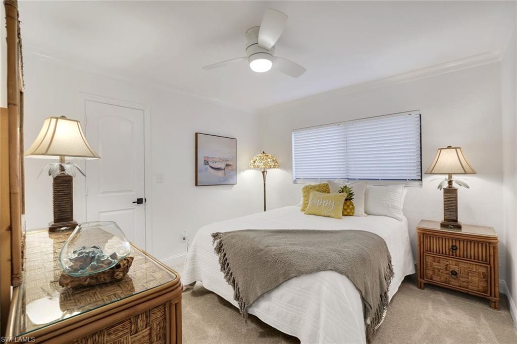 NAPLES PARK - Residential