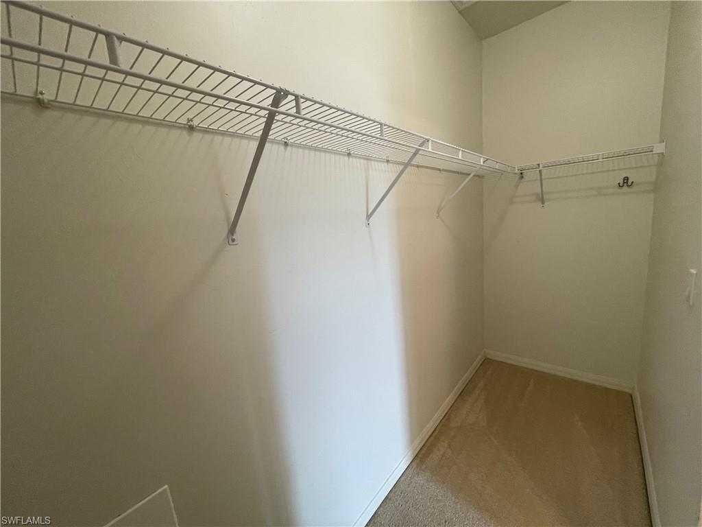 COLONIAL LINKS - Residential Lease