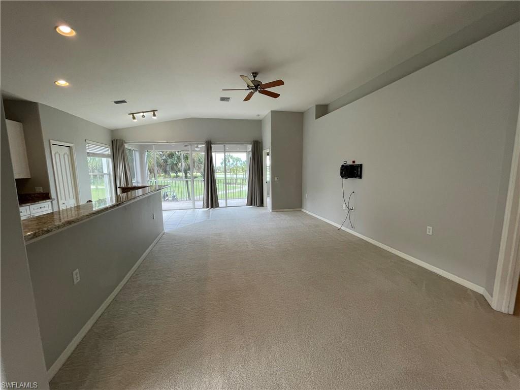 COLONIAL LINKS - Residential Lease