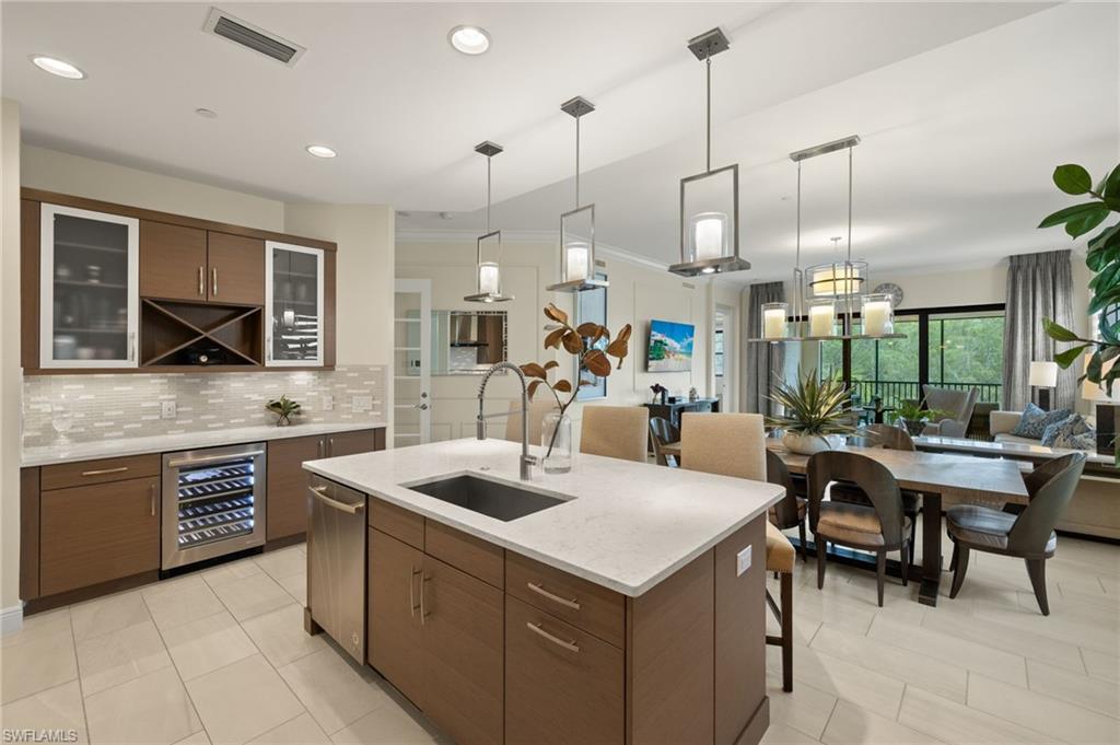 16382 Viansa WAY 3-202