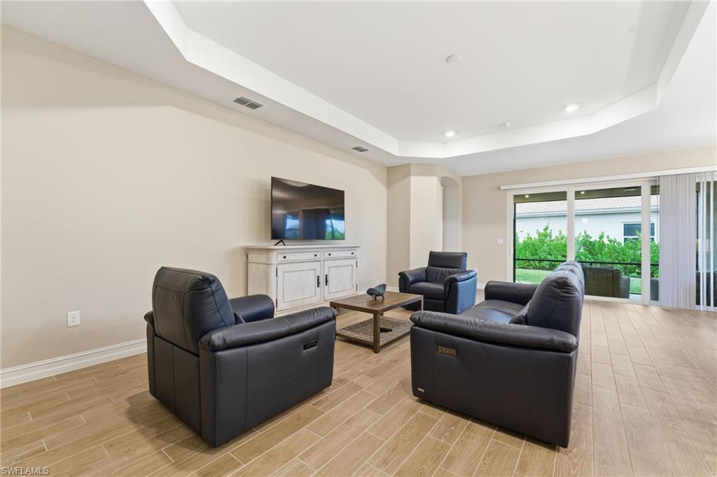 MAGNOLIA LANDING - Residential