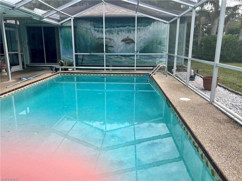 WINDSOR ESTATES - Residential