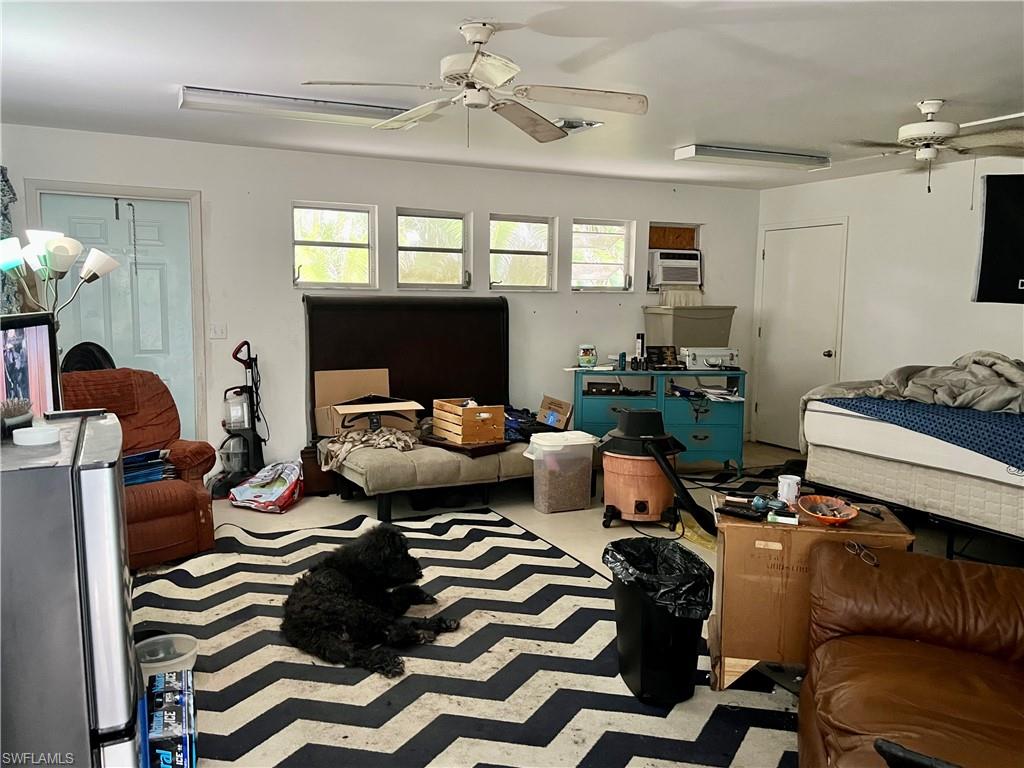 WINDSOR ESTATES - Residential