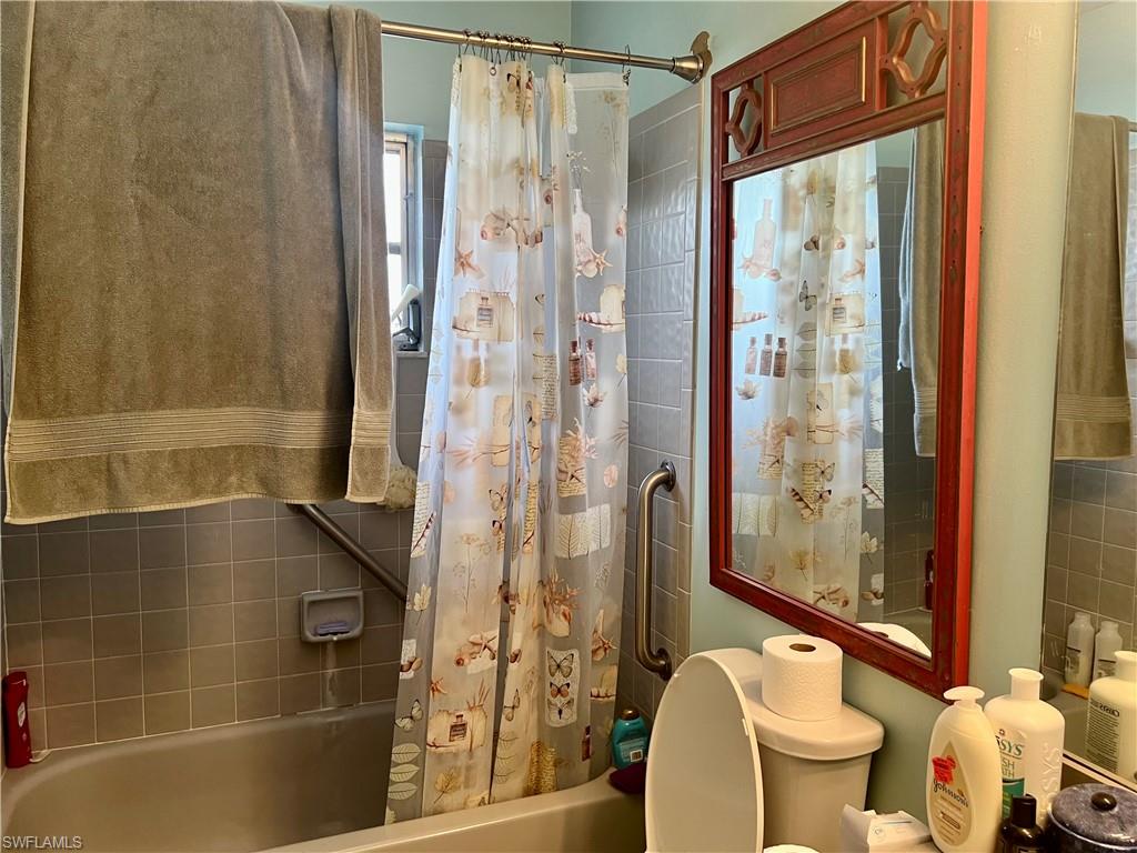 WINDSOR ESTATES - Residential