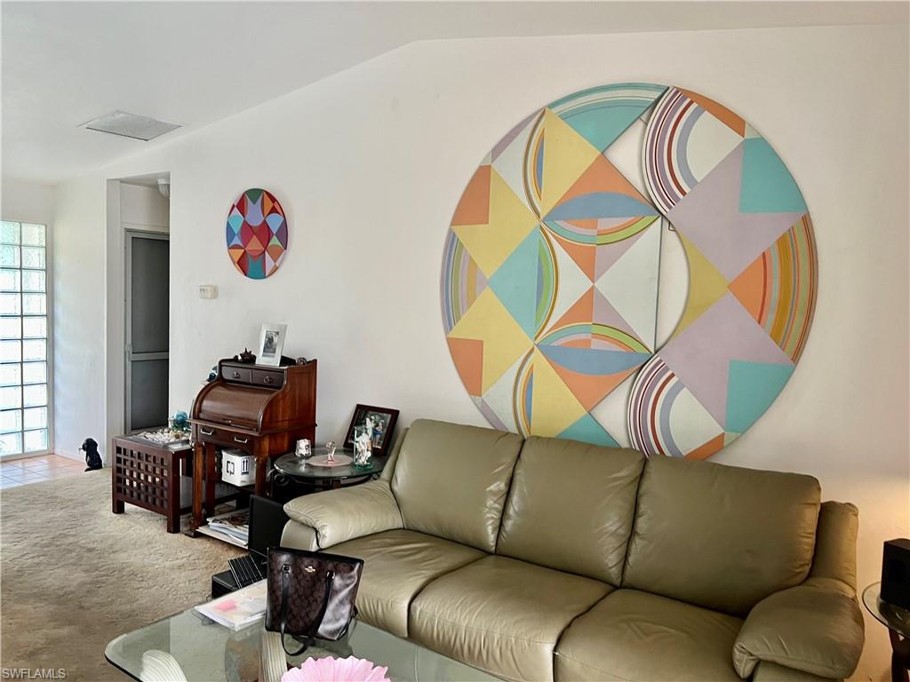 WINDSOR ESTATES - Residential