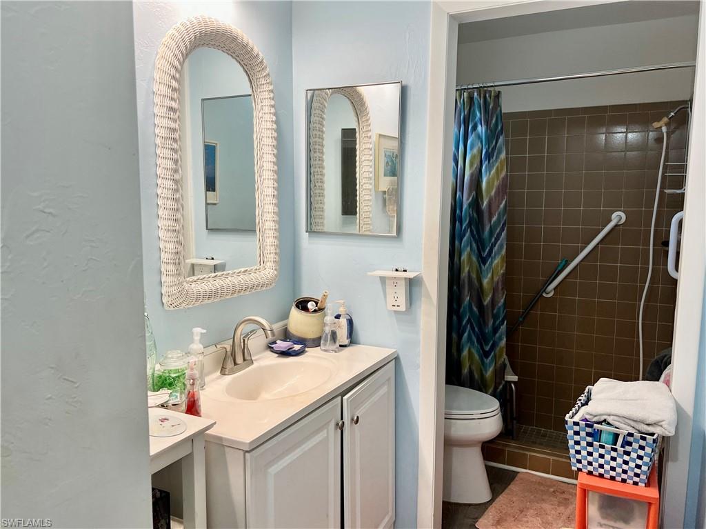 WINDSOR ESTATES - Residential