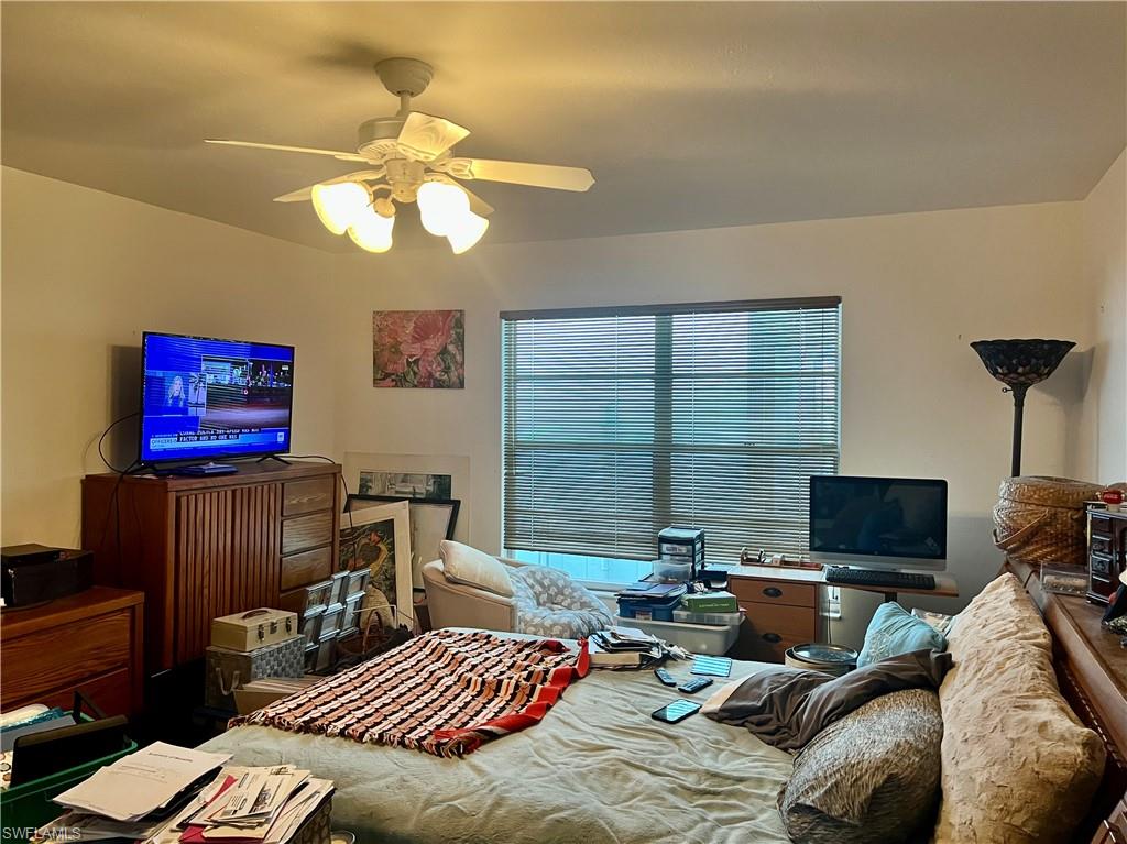 WINDSOR ESTATES - Residential