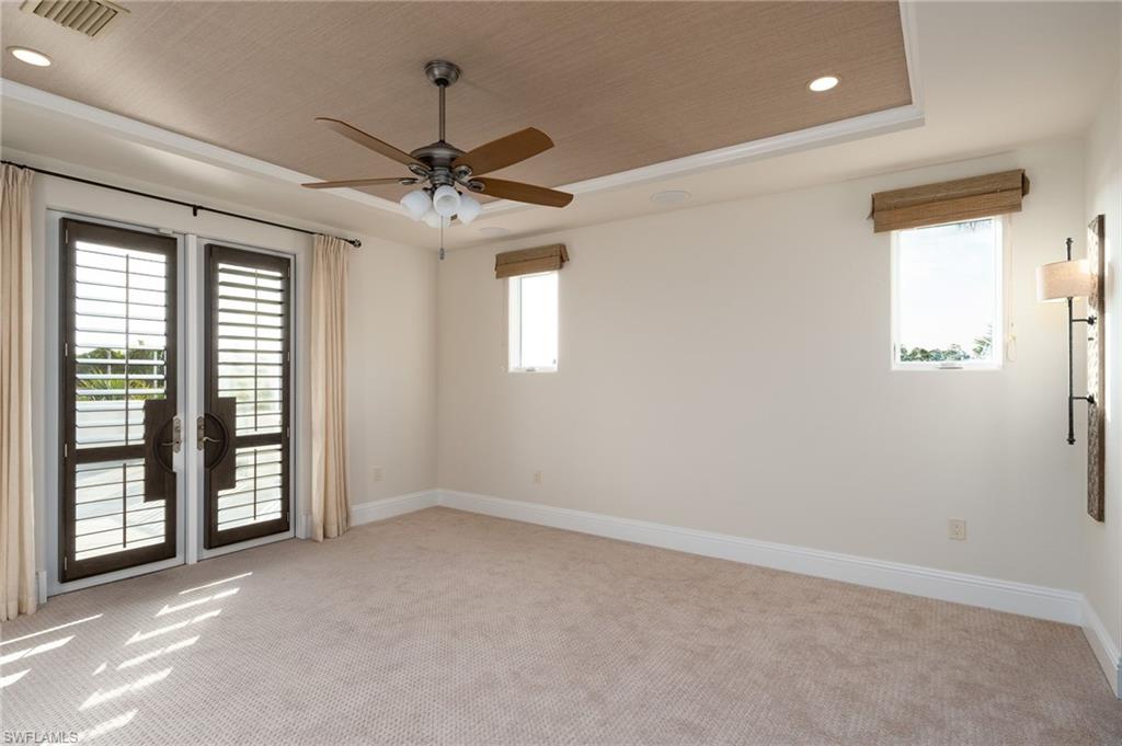 LUCARNO - Residential