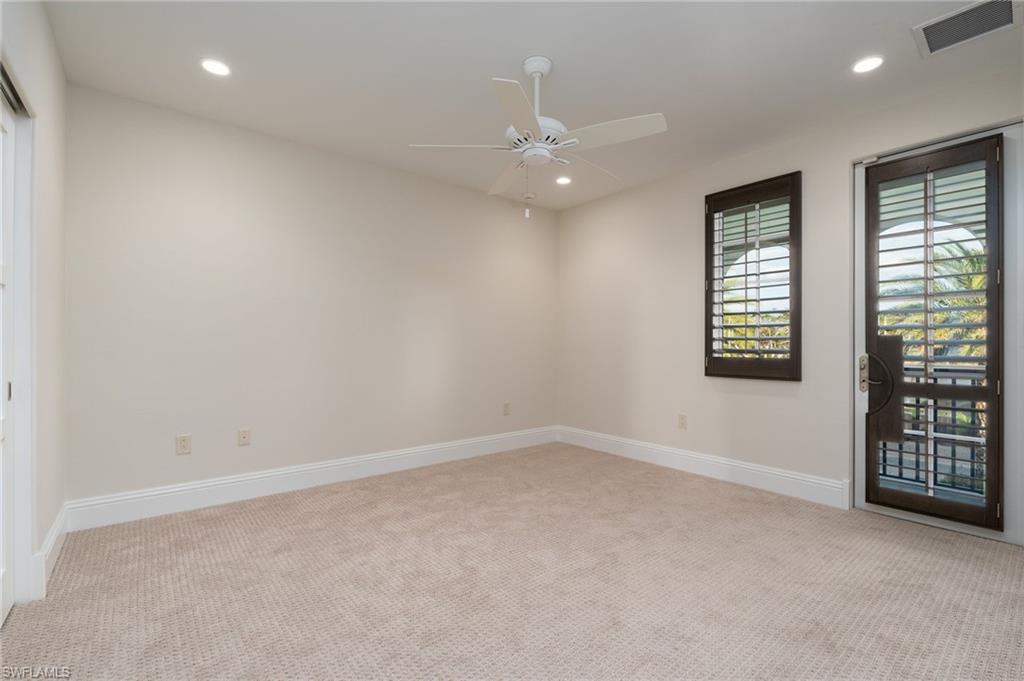 LUCARNO - Residential