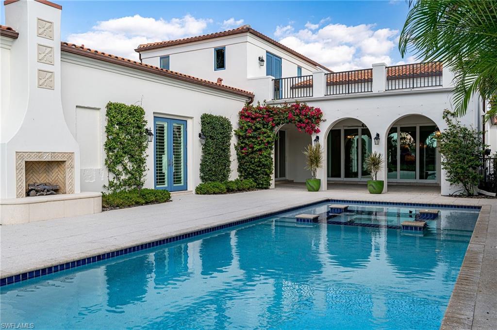 LUCARNO - Residential