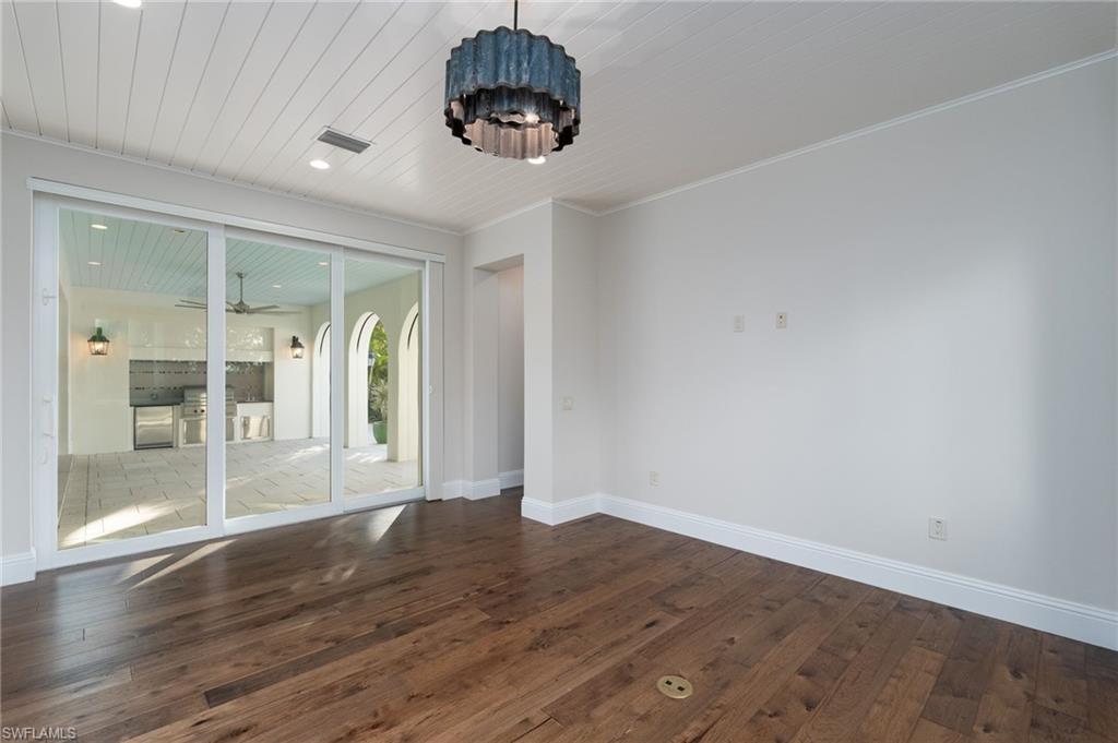 LUCARNO - Residential