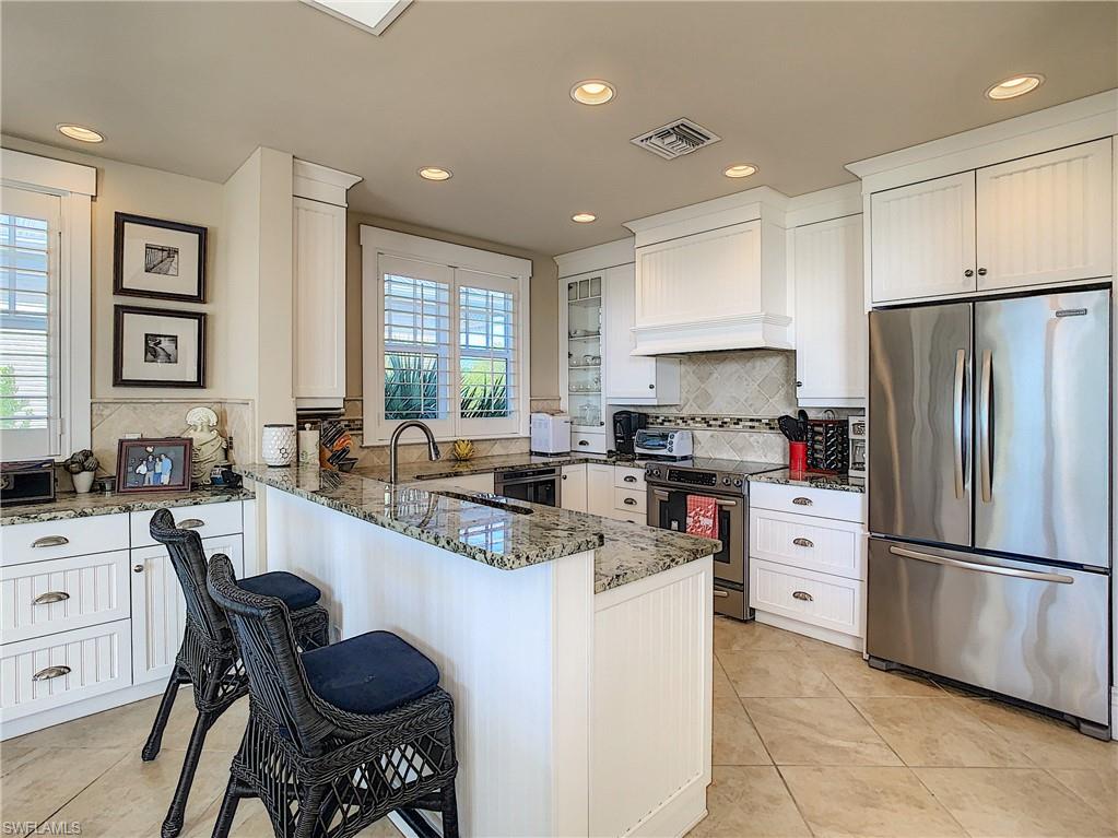 GRAND OLE MAN - Residential