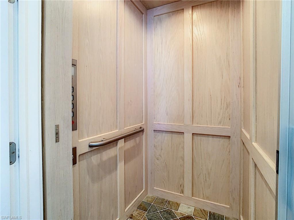 GRAND OLE MAN - Residential