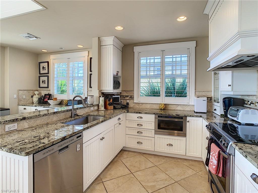 GRAND OLE MAN - Residential