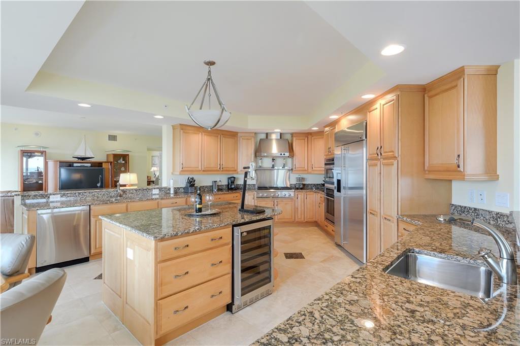 THE VANDERBILT - Residential