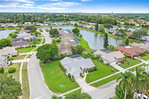 Photo of 10340 Regent CIR, NAPLES, FL 34109 (MLS # 226017426)