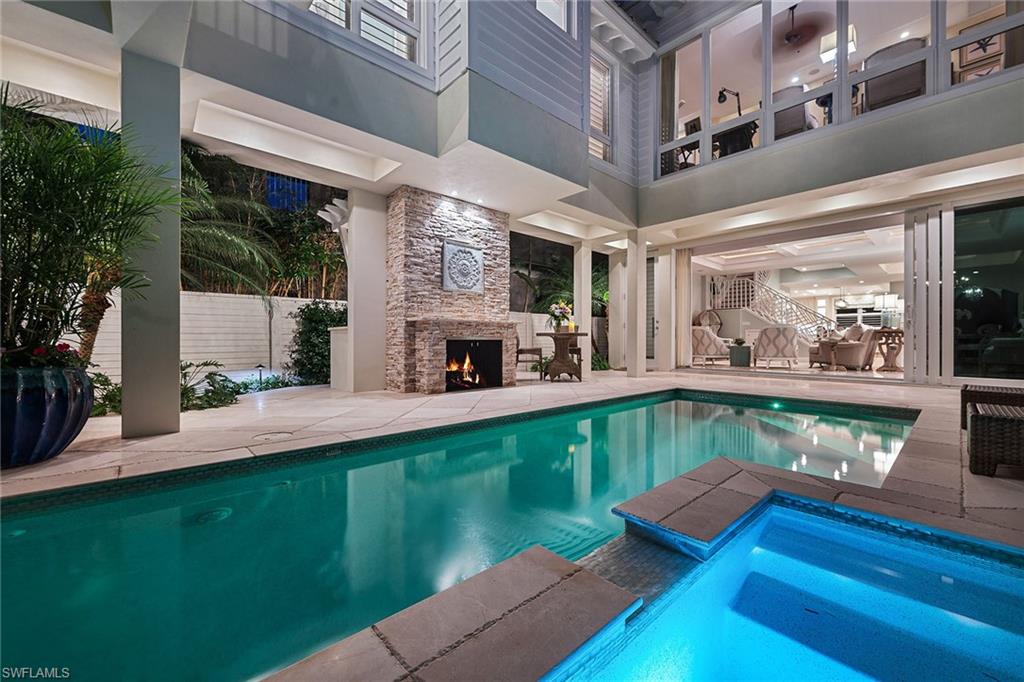 NAPLES SOUTH - Residential