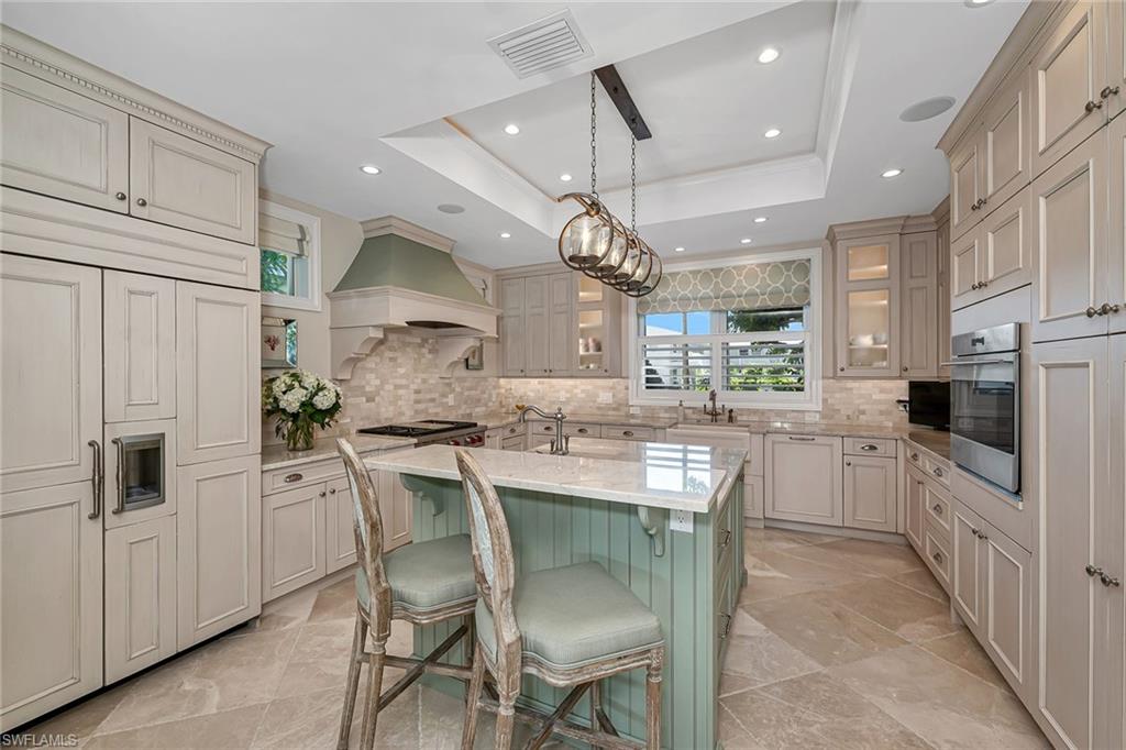 NAPLES SOUTH - Residential