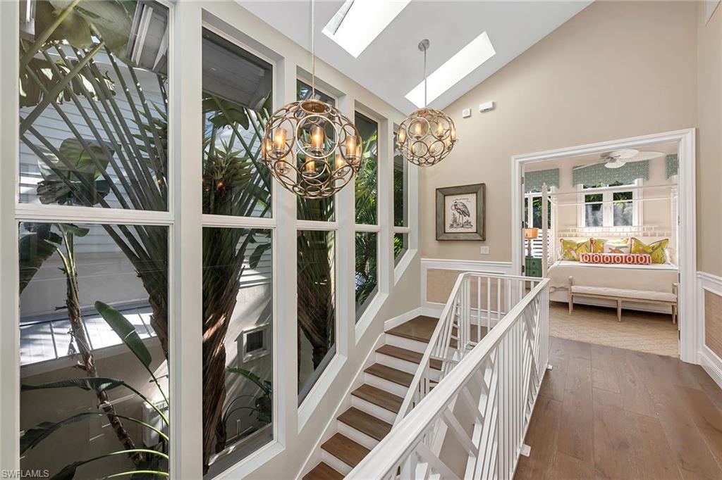 NAPLES SOUTH - Residential