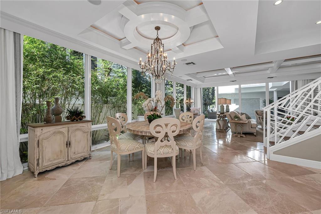 NAPLES SOUTH - Residential