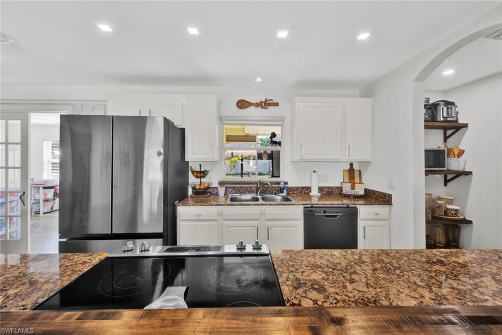 NUTTINGLIKIT GROVE - Residential