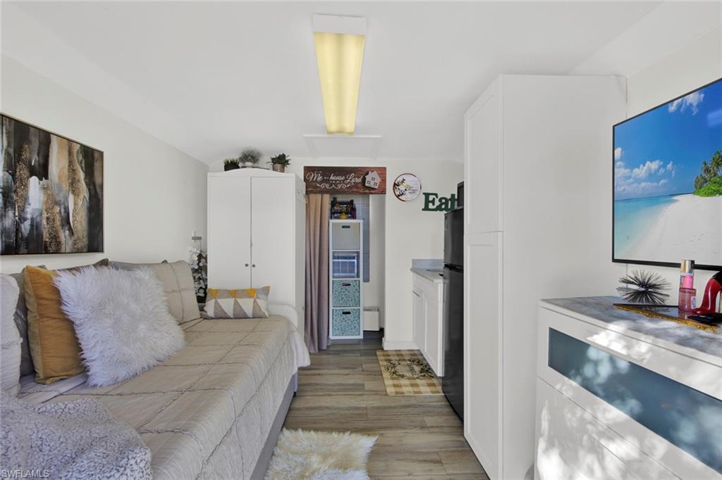 NUTTINGLIKIT GROVE - Residential