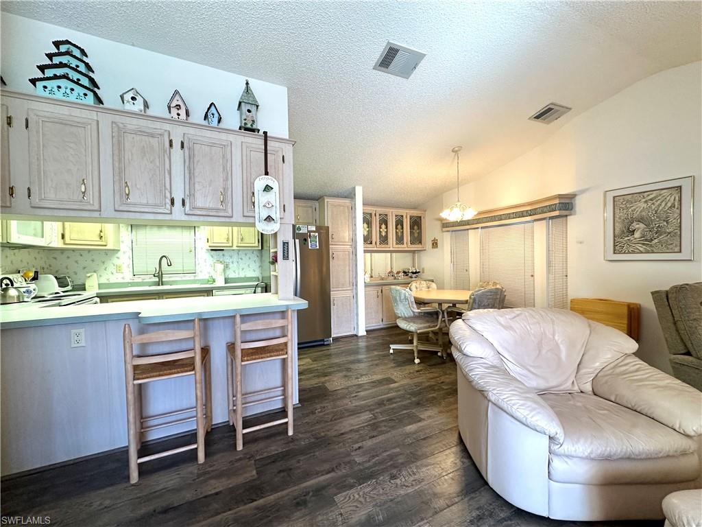 RIVERWOODS PLANTATION - Residential