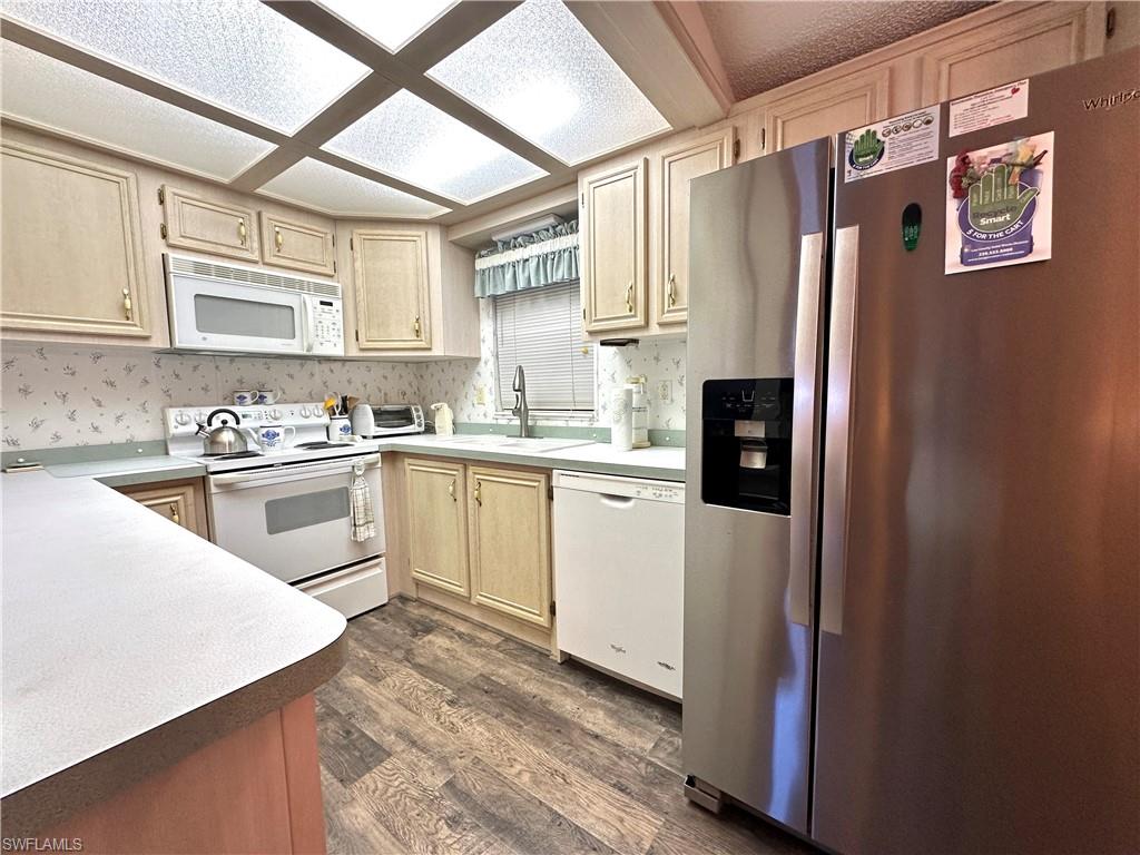 RIVERWOODS PLANTATION - Residential