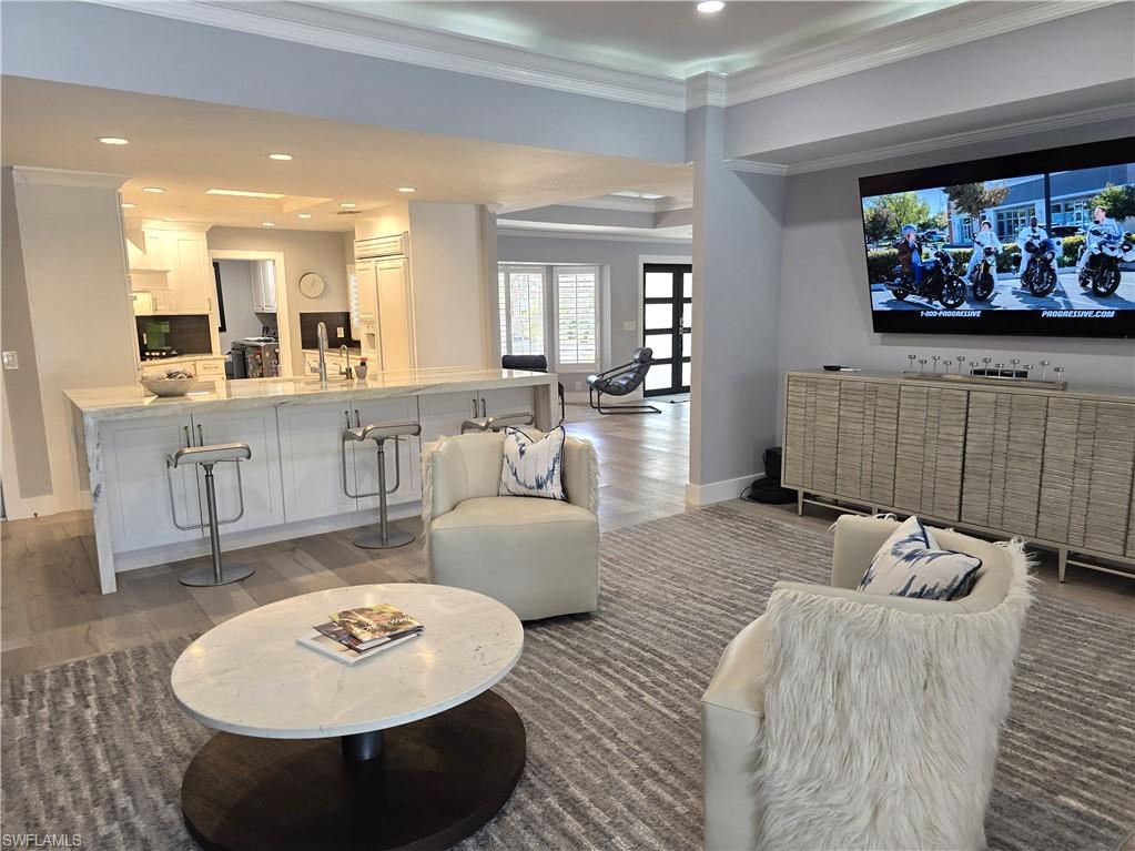 PARK SHORE - Residential